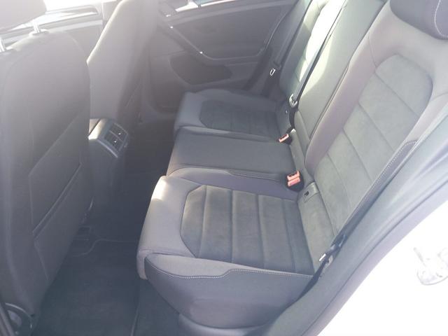 Volkswagen Golf Highline VII 1.5 TSI 150 LED Nav ACC PDC 