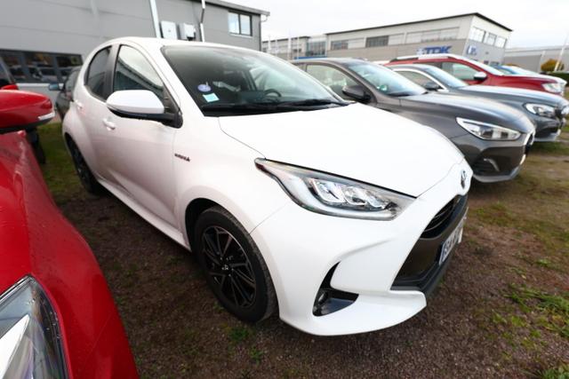 Toyota Yaris - Team Deutschland 1.5 Dual-VVT-iE 116 CVT D CarPlay 16Z