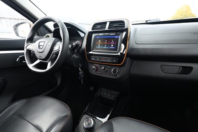 Dacia Spring Comfort Plus Electric 45 CCS Nav PDC Kam 