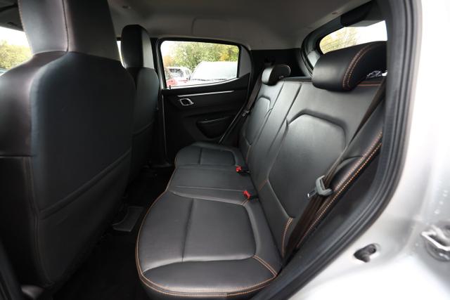 Dacia Spring Comfort Plus Electric 45 CCS Nav PDC Kam 