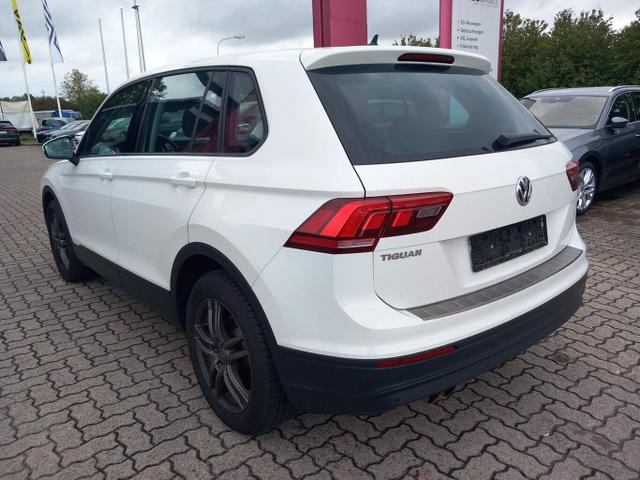 Volkswagen Tiguan Trendline 1.5 TSI 150 LED PDC Nav Temp 