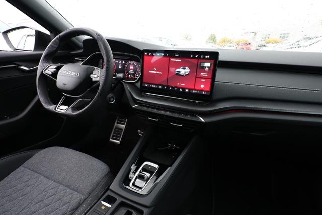 Skoda Octavia Combi Sportline eTSI DSG Sportl Matrix Nav ACC EHK 