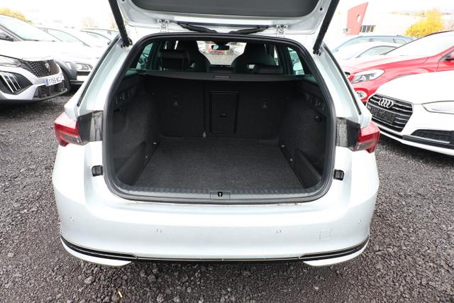 Skoda Octavia Combi Sportline eTSI DSG Sportl Matrix Nav ACC EHK 
