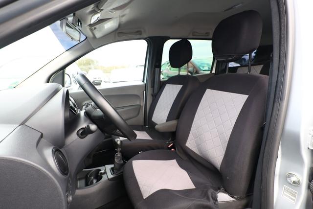 Dacia Lodgy Stepway 1.5 dCi 115 7S Nav PDC Kam SHZ 