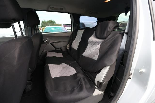 Dacia Lodgy Stepway 1.5 dCi 115 7S Nav PDC Kam SHZ 