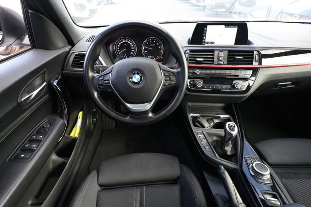 BMW 2er Active Tourer Sport Line 218i Cabriolet LED Nav SHZ PDC Temp 