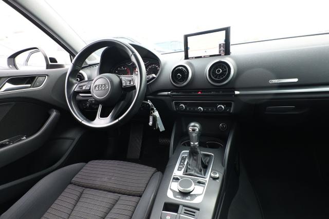 Audi A3 Limousine sport 1.5 TSI 150 S tronic Nav ACC 