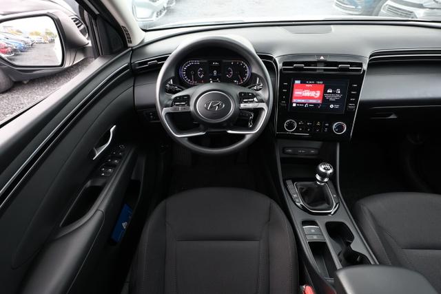 Hyundai TUCSON Pure 1.6 T-GDI 150 Kam LaneAs AppCo 