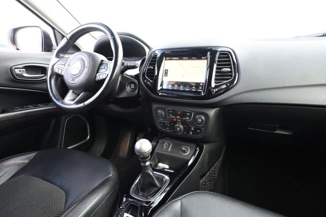 Jeep Compass Limited 1.6 MultiJet 120 Nav PDC LM18Z 