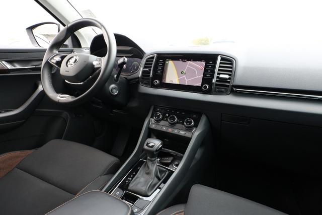Skoda Karoq Scout 1.5 TSI 150 DSG LED Nav ACC eHk AHK 