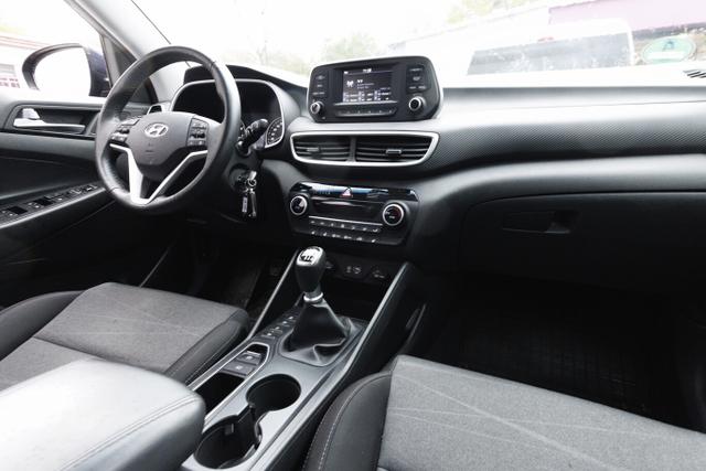 Hyundai TUCSON 1.6 GDI 132 PDC Klima 17Z Temp 