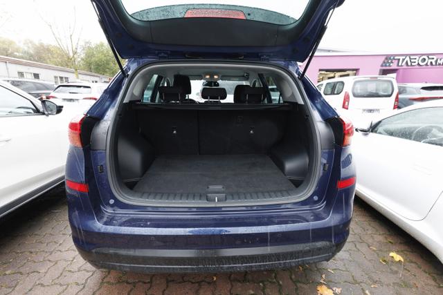 Hyundai TUCSON 1.6 GDI 132 PDC Klima 17Z Temp 