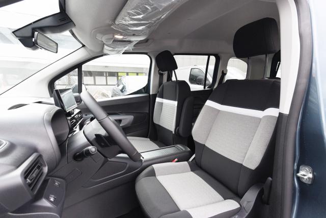 Citroën Berlingo PKW 130 EAT8 MAX Nav Keyl Kam PDC 16Z 