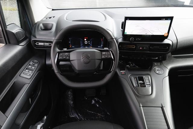 Berlingo MAX PKW 130 EAT8 Nav Keyl Kam PDC 16Z 