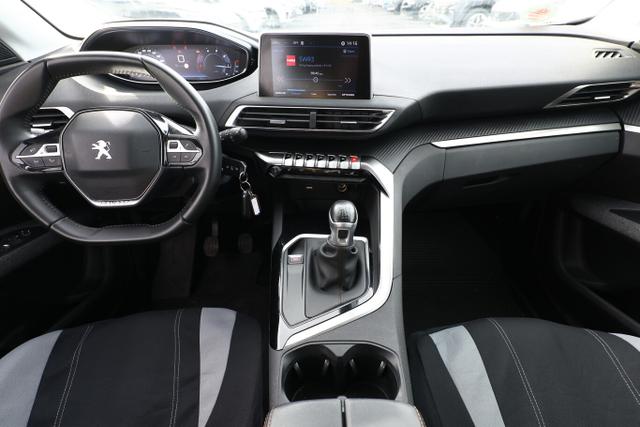 Peugeot 5008 Active 1.5 BHDi 130 7-S SHZ PDC Temp LM17Z 