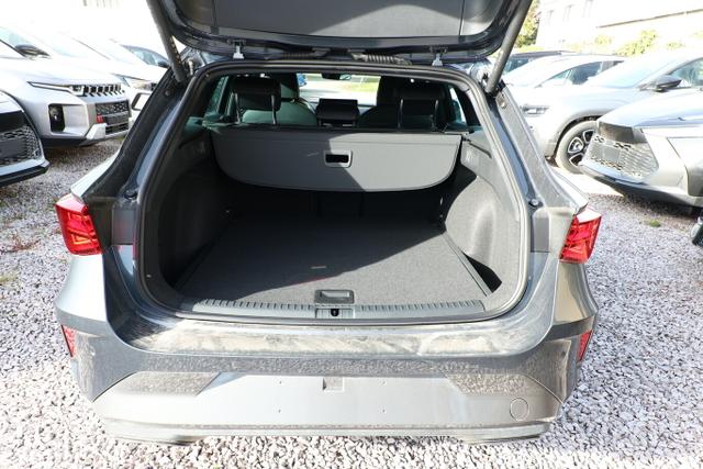 Cupra Leon Sportstourer ST eTSI DSG IntelliD Pano Matrix Edge SHZ 