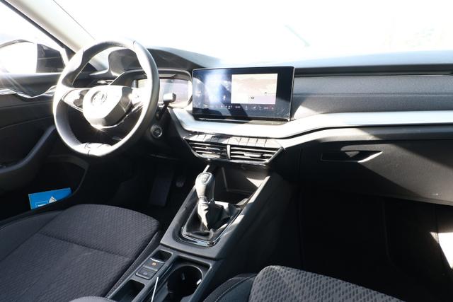 Skoda Octavia Combi Style 1.5 TSI 150 Matrix Nav eHk 