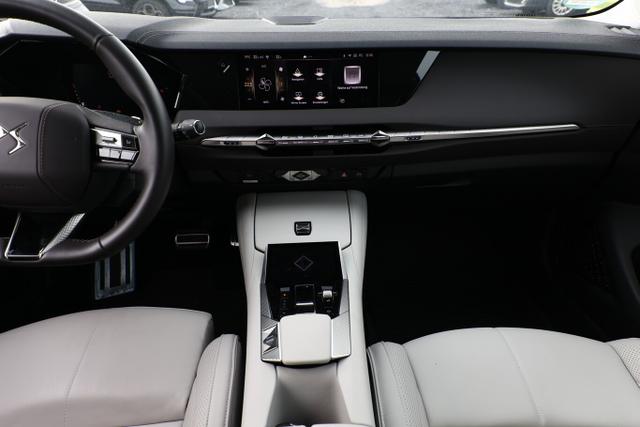 DS Automobiles 4 Cross Rivoli 1.5 BlueHDi 130 Aut. LED Nav SHZ 