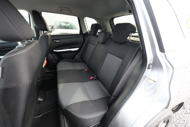 Suzuki Vitara Comfort 1.6 120 Aut. Kam SHZ Temp LM17Z 