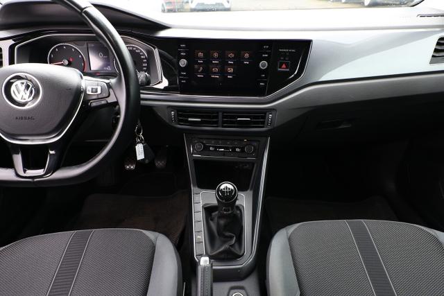 Volkswagen Polo Highline 1.0 TSI 95 CompMedia PDC SHZ 15Z 