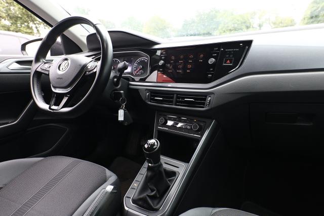 Volkswagen Polo Highline 1.0 TSI 95 CompMedia PDC SHZ 15Z 