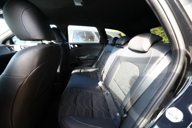 Kia Ceed Sportswagon SW MHEV DCT JBL ACC SHZ elKlappe Key Bi-LED 