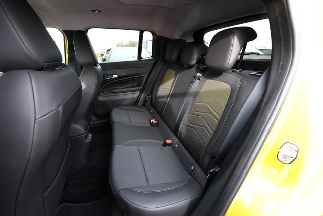 Jeep Avenger Summit 54 kWh Nav eHK Keyl Kam SHZ ACC 