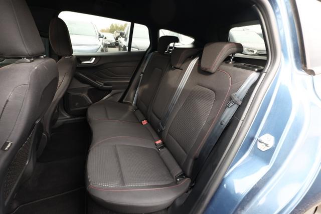 Ford Focus Turnier ST-Line 1.0 EB 155 LED AHK ACC SHZ PDC Kam 