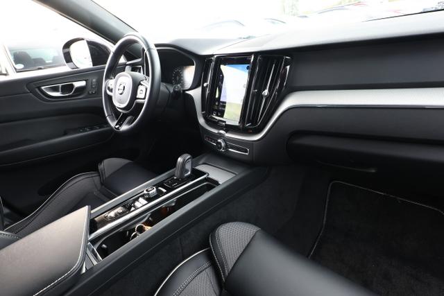 Volvo XC60 R Design XC 60 B4 197 Aut. R-Design LED Nav AHK PDC SHZ 