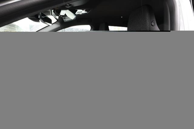 Espace Techno 1.2 E-TECH 200 7-S LED Nav Kam PDC 