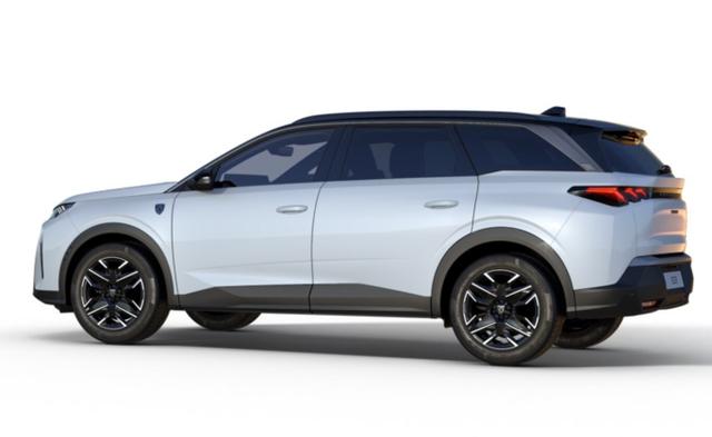 5008 145 eDSC6 GT 360° ACC Pano Nav PDC SHZ LED 