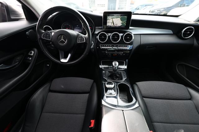 Mercedes-Benz C-Klasse C 220 d LED Nav ParkAs Tempomat LM17Z Klimaaut. 