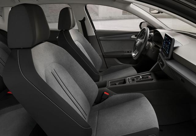 Leon Style 1.5 eTSI 115 DSG SHZ 3ZClim Kam ACC 