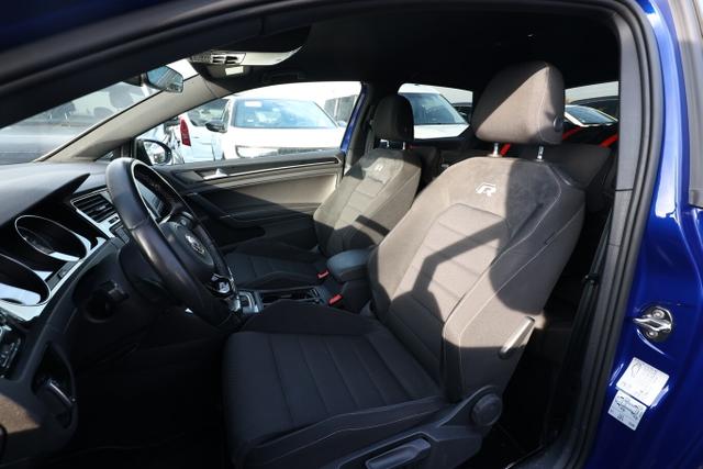 Volkswagen Golf R VII 2.0 TSI 300 DSG 4M LM19Z ACC Perf.AGA 