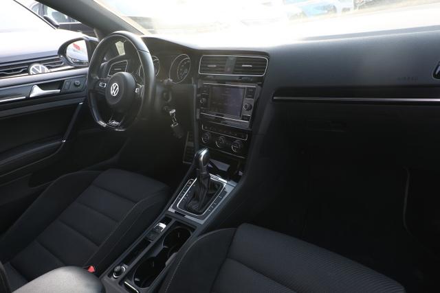 Volkswagen Golf R VII 2.0 TSI 300 DSG 4M LM19Z ACC Perf.AGA 