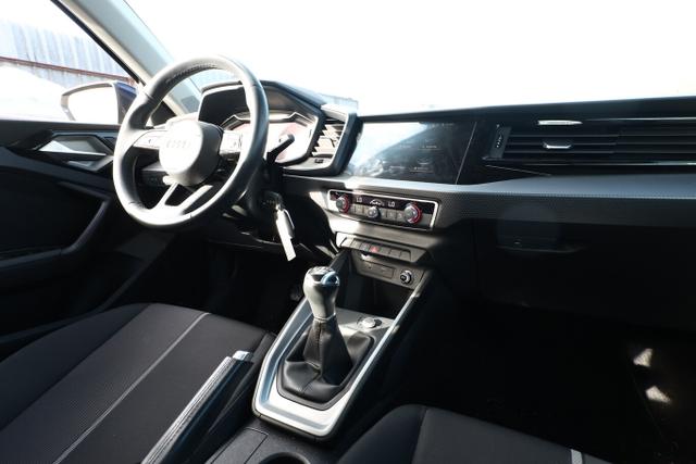 Audi A1 Sportback advanced 30 TFSI 110 PDC Temp LM16Z 