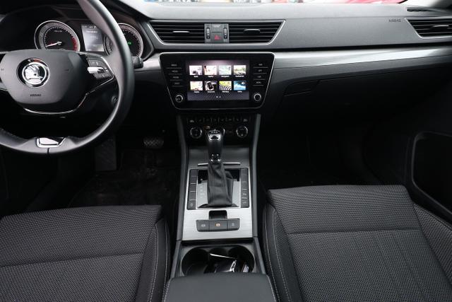 Skoda Superb Combi Style TSI 150 DSG Matrix Nav SHZ 