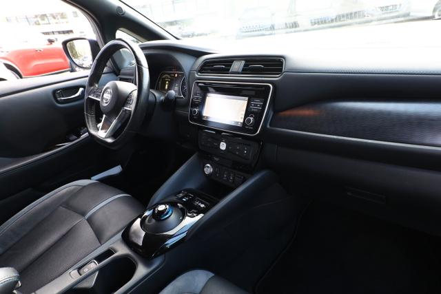 Nissan Leaf Tekna 150 LED Nav ParkAs Kam360° PDC LM17Z 