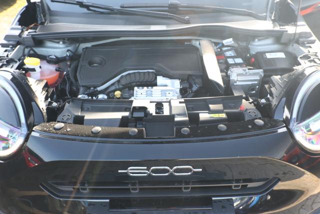 Fiat 600 La Prima MHEV 110 DCT eHK ACC SHZ Keyl Massa 