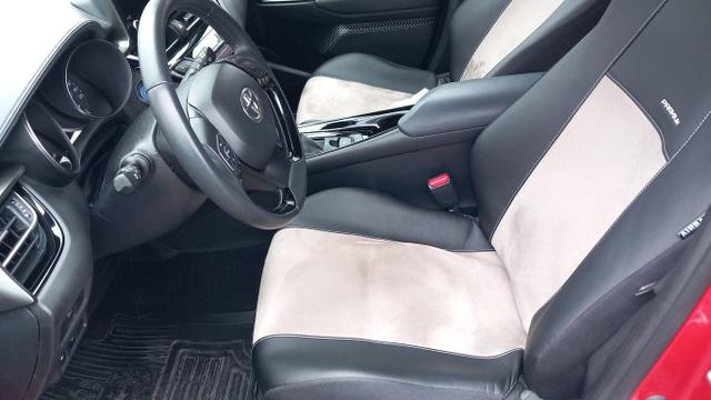 Toyota C-HR Premium 2.0 Hybrid 184 CVT Nav ParkAs PDC 