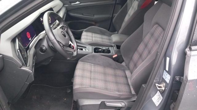 Volkswagen Golf GTI VIII 2.0 TSI 245 DSG LED Nav ACC LM18Z 