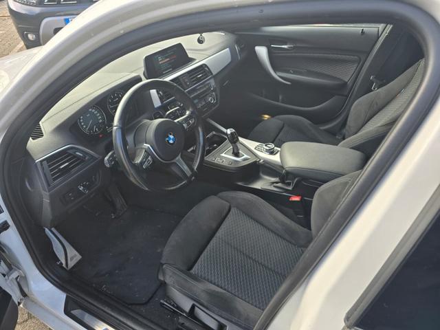 BMW 1er 120i M Sport LED Nav Temp PrivG PDC 18Z Klimaaut 