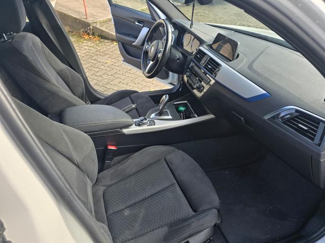 BMW 1er 120i M Sport LED Nav Temp PrivG PDC 18Z Klimaaut 
