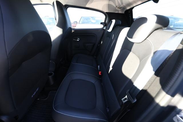 Renault Twingo Electric Urban Night Nav PDC Kam Temp 