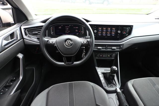 Volkswagen Polo Highline 1.0 TSI 116 Pano LED Nav PDC LM17 