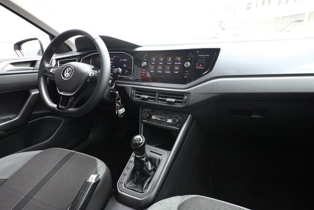 Volkswagen Polo Highline 1.0 TSI 116 Pano LED Nav PDC LM17 