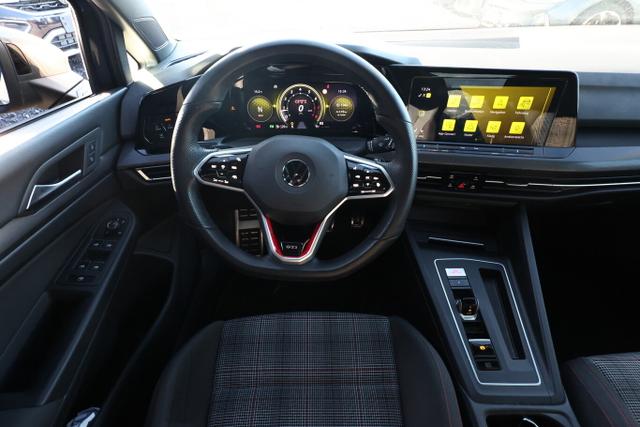 Volkswagen Golf GTI VIII 2.0 TSI 245 DSG LED Nav ACC LM18Z 