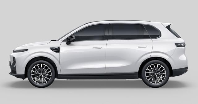 Leapmotor B10 DESIGN PRO MAX BEV 67,1 kWh LED Pano SHZ 18Z 4J.Gar. 