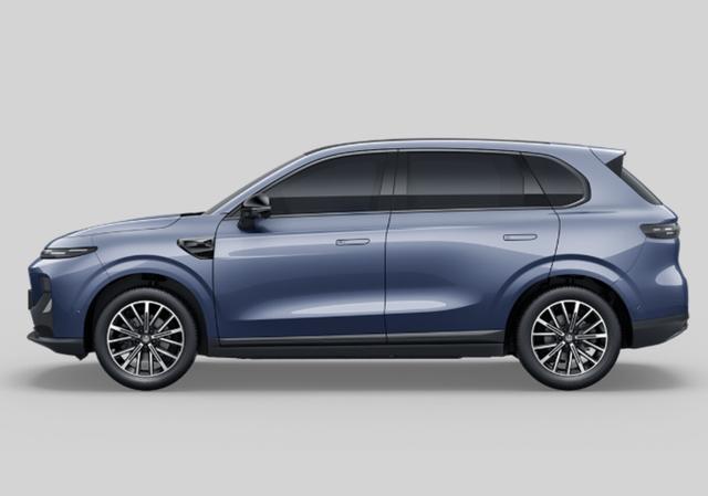 Leapmotor B10 LIFE PRO MAX BEV 67,1 kWh LED Pano Nav 360° ACC 18Z 4JGar 