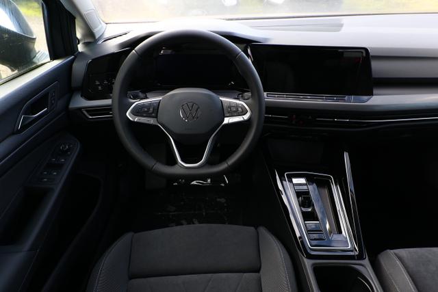 Volkswagen Golf Style VIII 2.0 TSI 190 DSG LED+ ErgoA ACC 